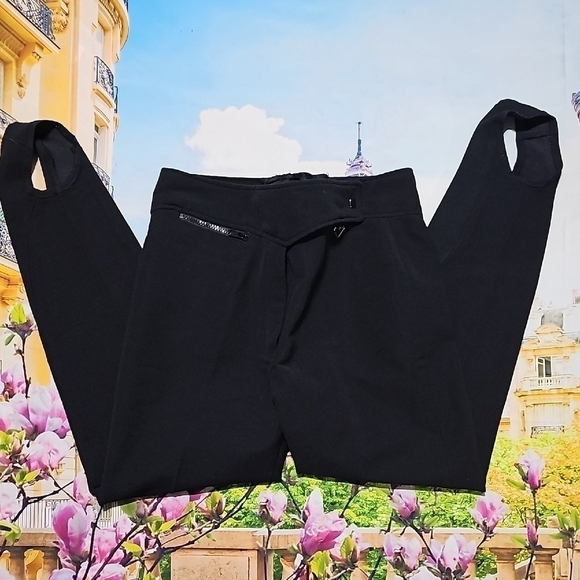 Obermeyer Black Sweatpants and Joggers with High‎ Waist Design - Picture 3 of 7